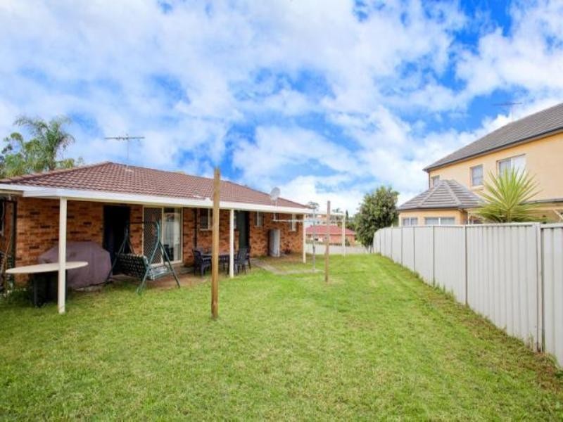 Abbotsbury NSW 2176
