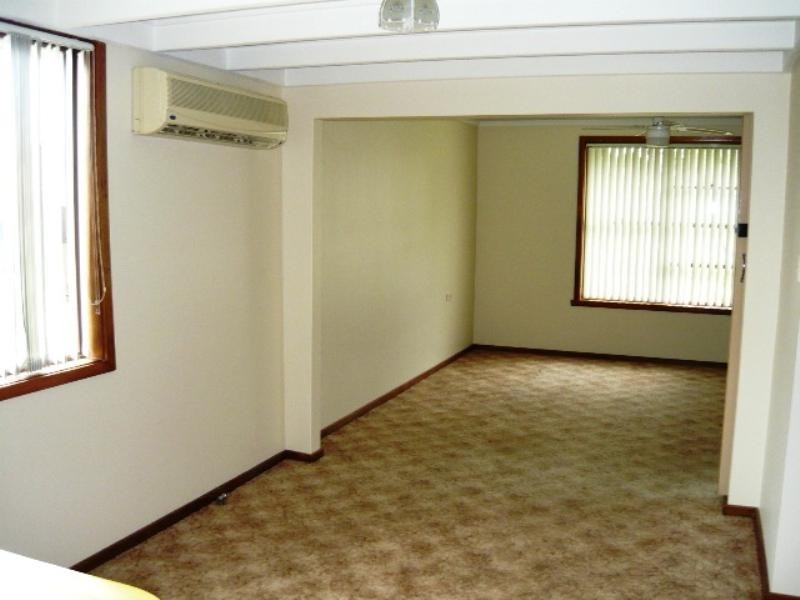 3 Kendee Street, Sadleir NSW 2168