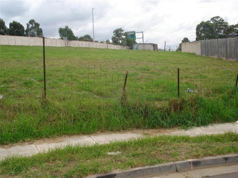 Edensor Park NSW 2176