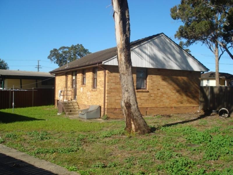 Lurnea NSW 2170