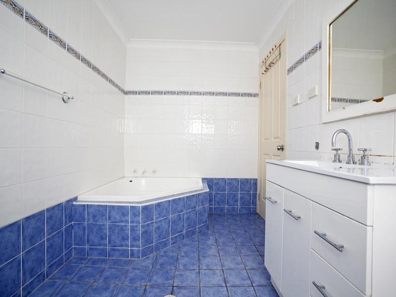 Hinchinbrook NSW 2168