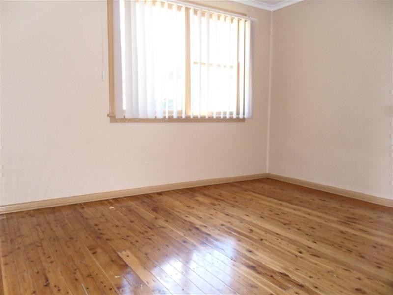 10 Kenilworth Street, Miller NSW 2168