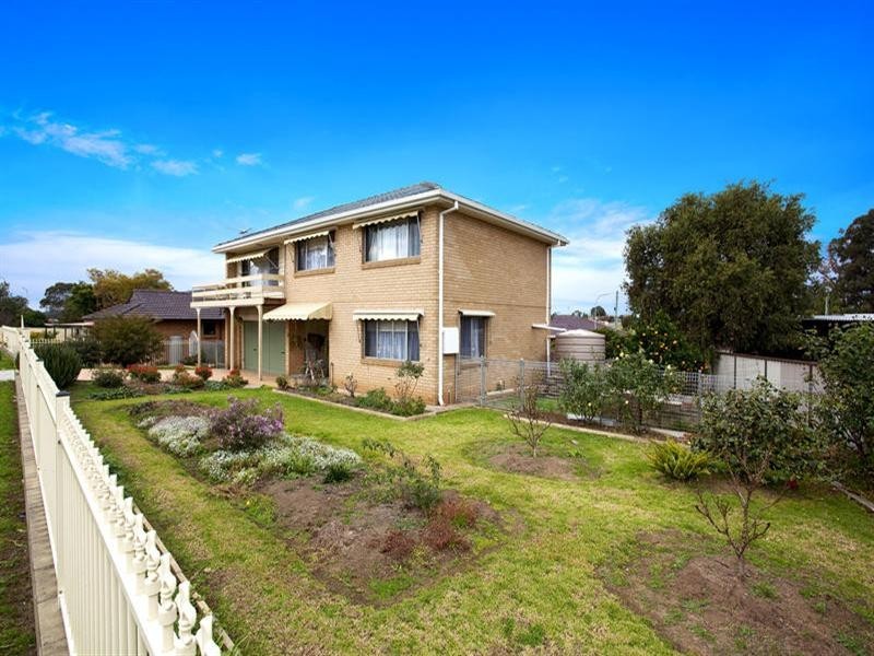 Greenfield Park NSW 2176