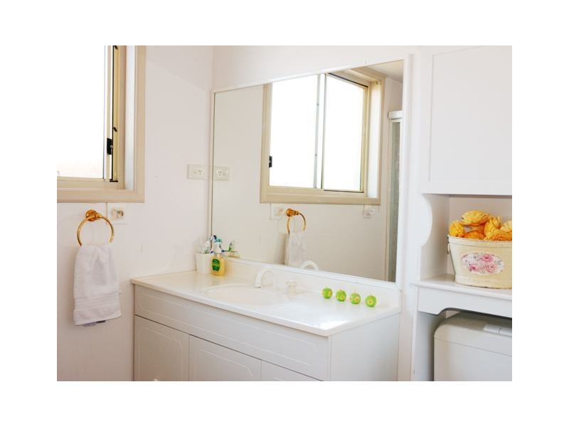 Hinchinbrook NSW 2168