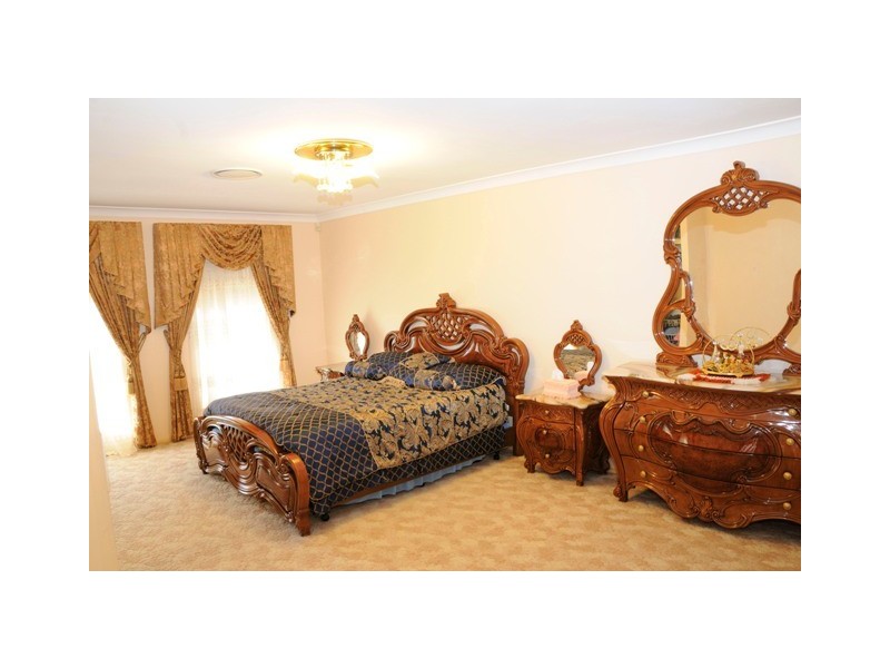 Hinchinbrook NSW 2168