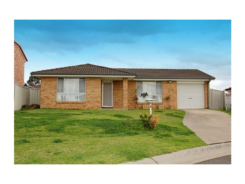 8 Dorado Place, Hinchinbrook NSW 2168