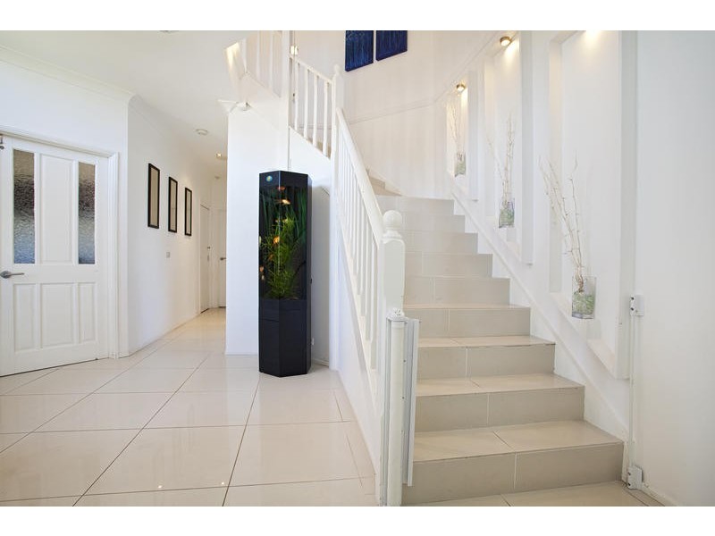 14 Pipon Close, Green Valley NSW 2168