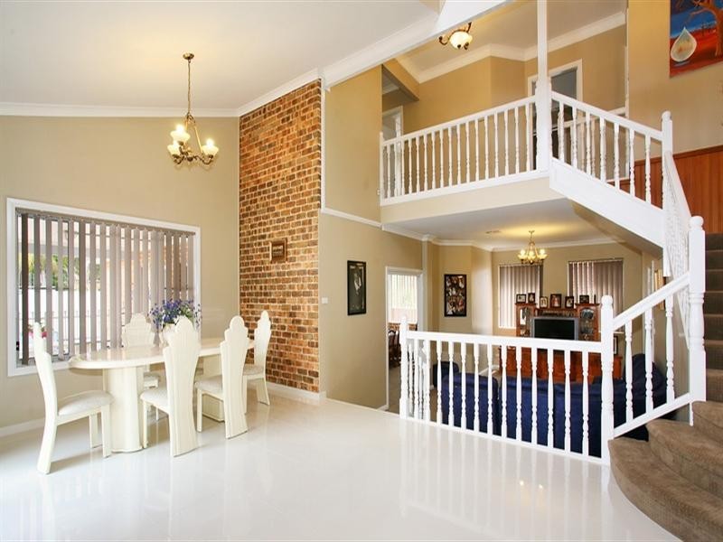 41 Dalbertis Street, Abbotsbury NSW 2176