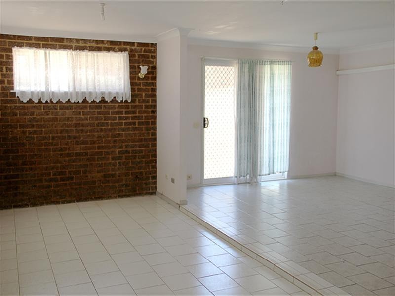Hoxton Park NSW 2171
