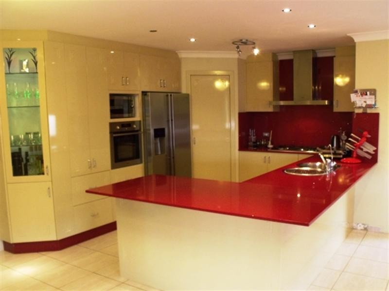 West Hoxton NSW 2171