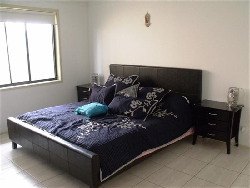 West Hoxton NSW 2171