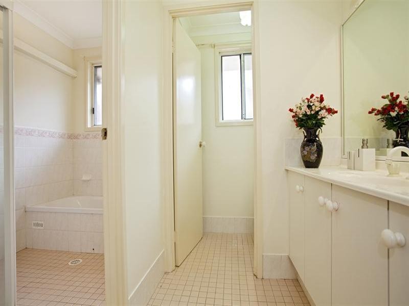 30 Bower Bird Street, Hinchinbrook NSW 2168