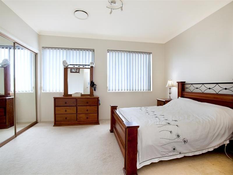 Hinchinbrook NSW 2168