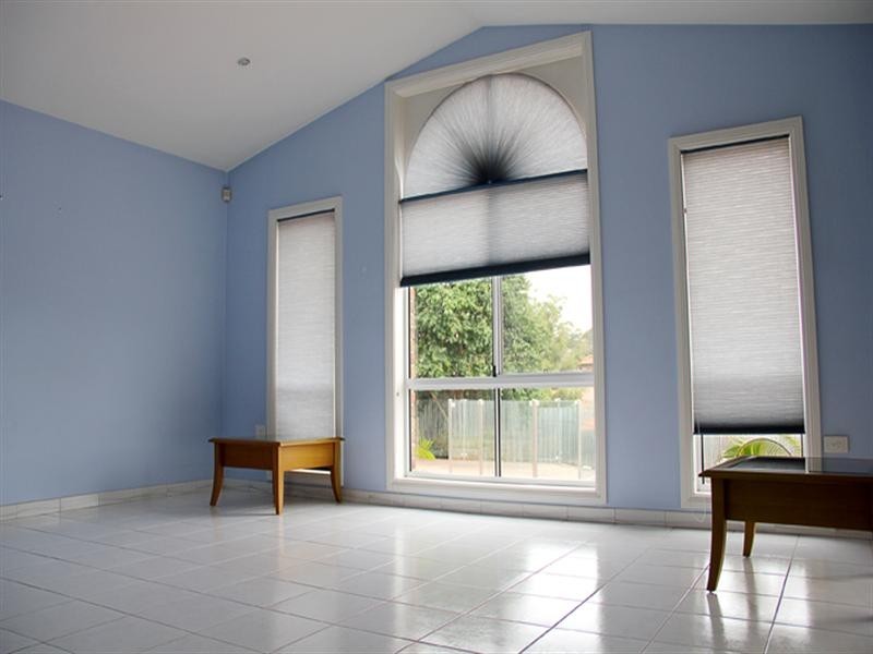 8 Dent Close, Hinchinbrook NSW 2168