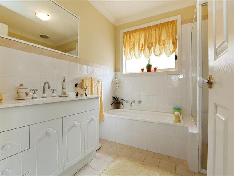 Horningsea Park NSW 2171