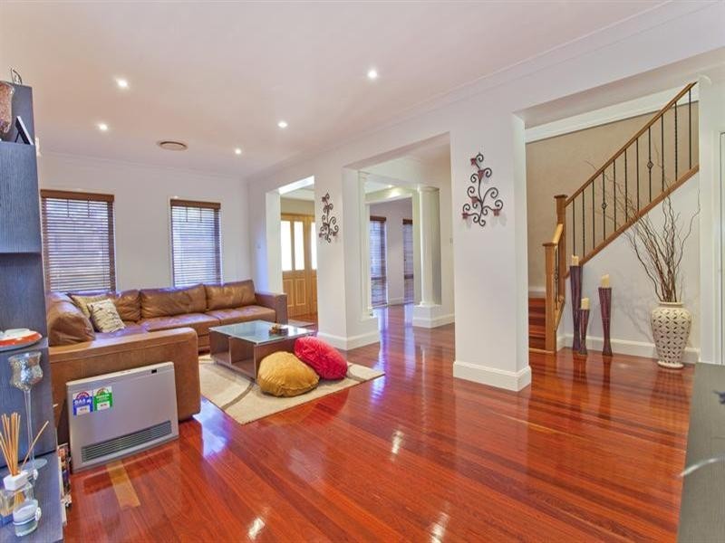 West Hoxton NSW 2171