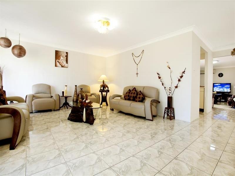 3 Chaffey Place, Bonnyrigg Heights NSW 2177