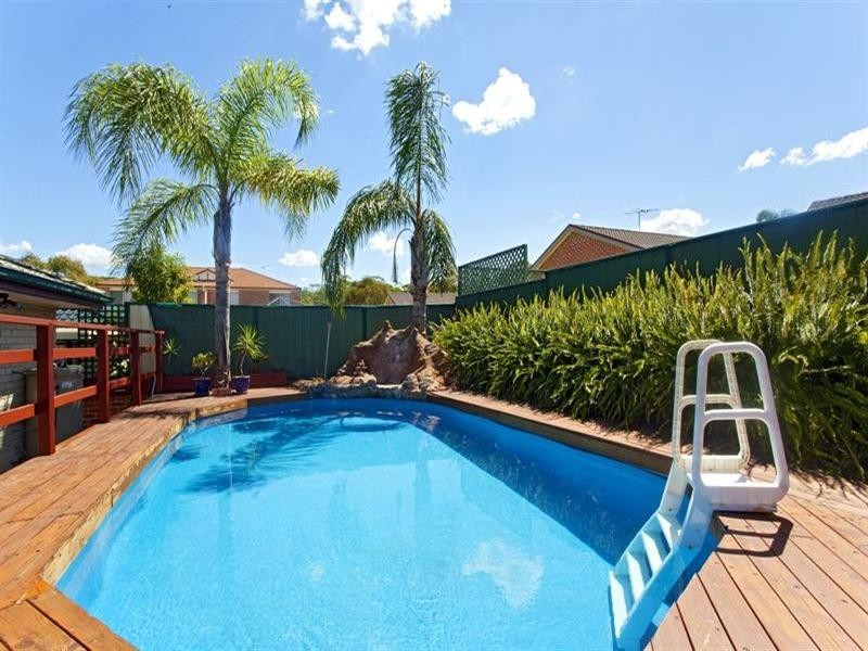 6 Altair Place, Hinchinbrook NSW 2168