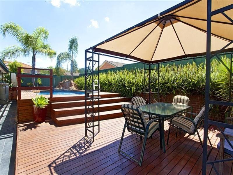 6 Altair Place, Hinchinbrook NSW 2168