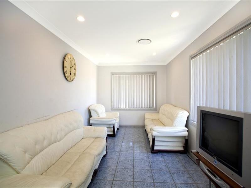 Kearns NSW 2558