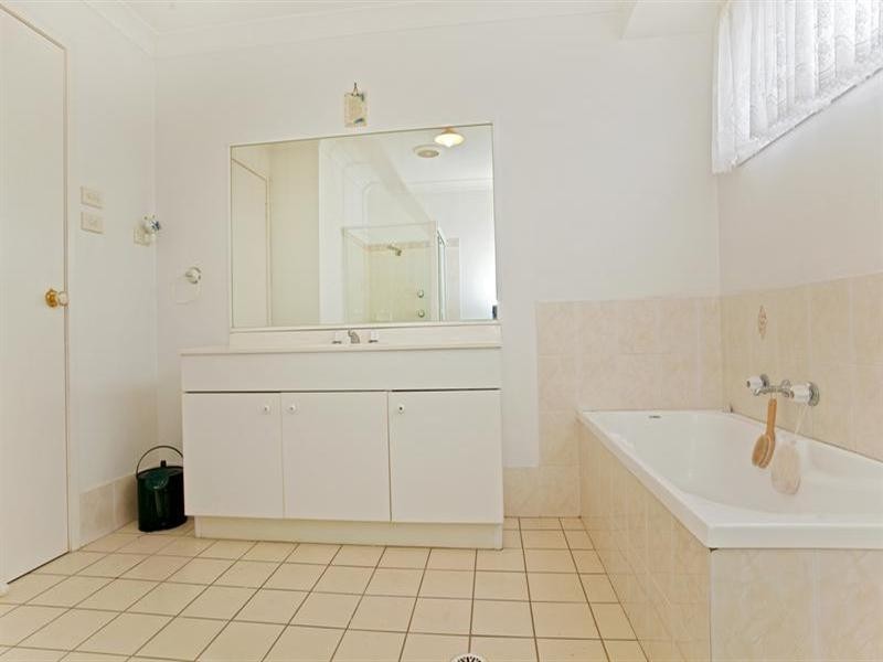 Hinchinbrook NSW 2168