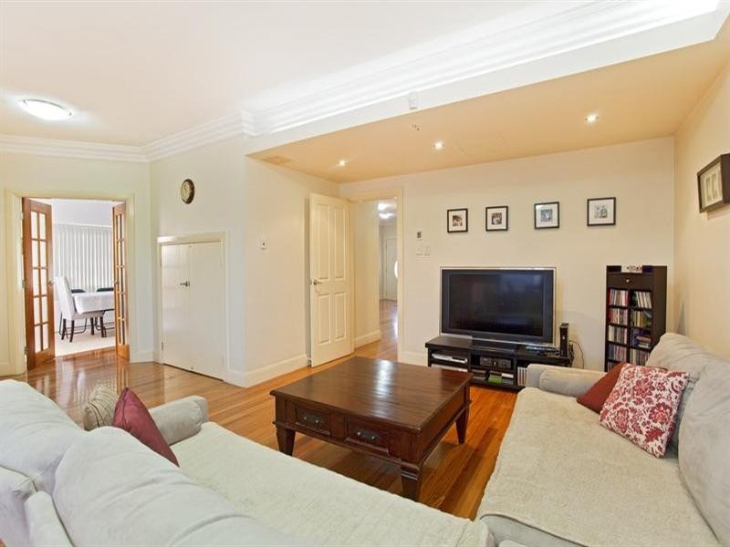 20 Lamattina Place, Green Valley NSW 2168