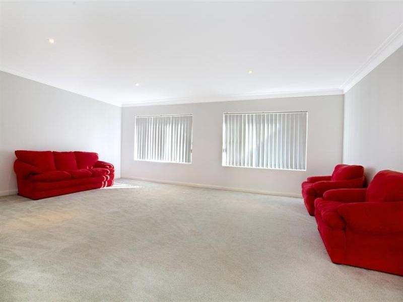 Hinchinbrook NSW 2168