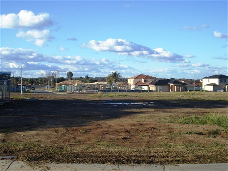 Carnes Hill NSW 2171