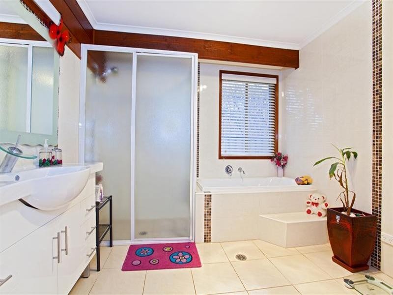 Hinchinbrook NSW 2168