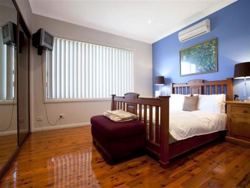 Bossley Park NSW 2176