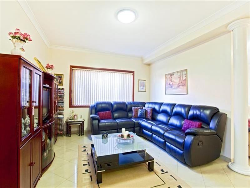 West Hoxton NSW 2171