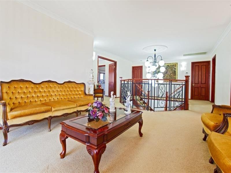 West Hoxton NSW 2171