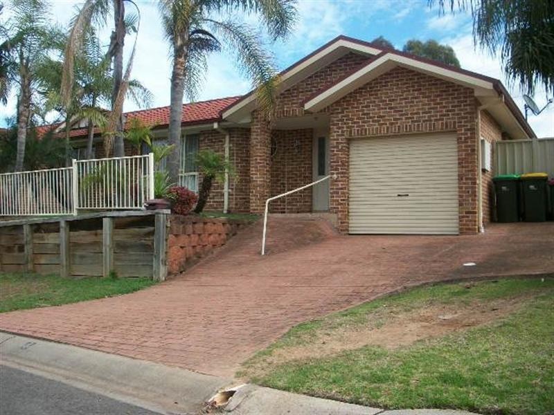 8 CISTICOLA Street, Hinchinbrook NSW 2168