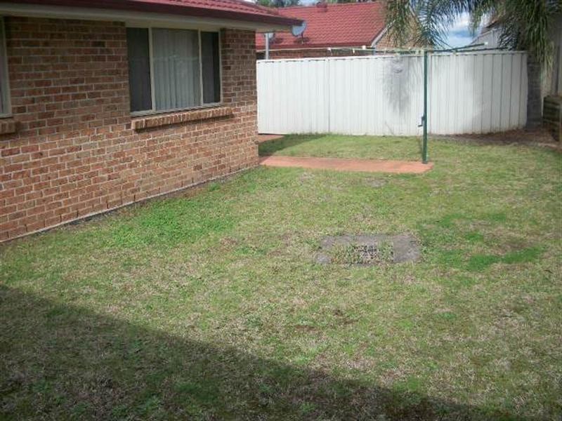 8 CISTICOLA Street, Hinchinbrook NSW 2168