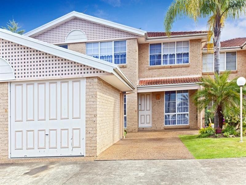 8/12 Heron Place, Hinchinbrook NSW 2168