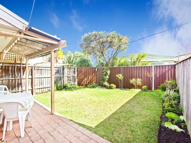 8/12 Heron Place, Hinchinbrook NSW 2168