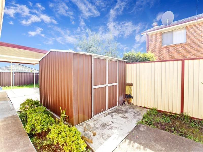 5/10-12 Peacock Close, Green Valley NSW 2168
