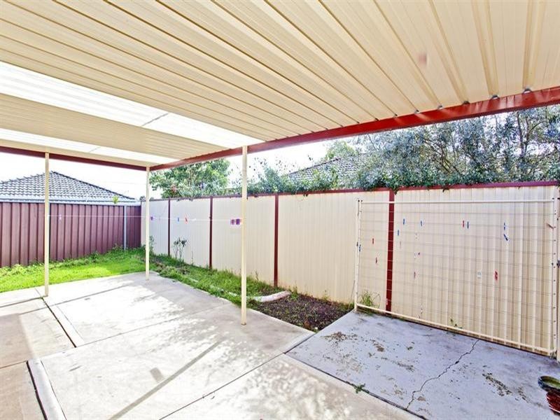 5/10-12 Peacock Close, Green Valley NSW 2168