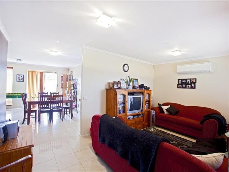 Hoxton Park NSW 2171