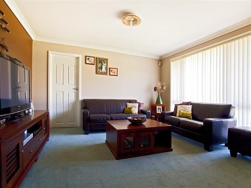 7 Mahogany Street, Prestons NSW 2170