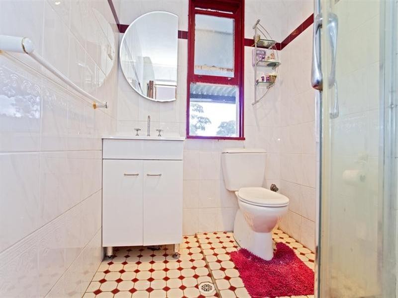 1 Kemira Place, Cartwright NSW 2168