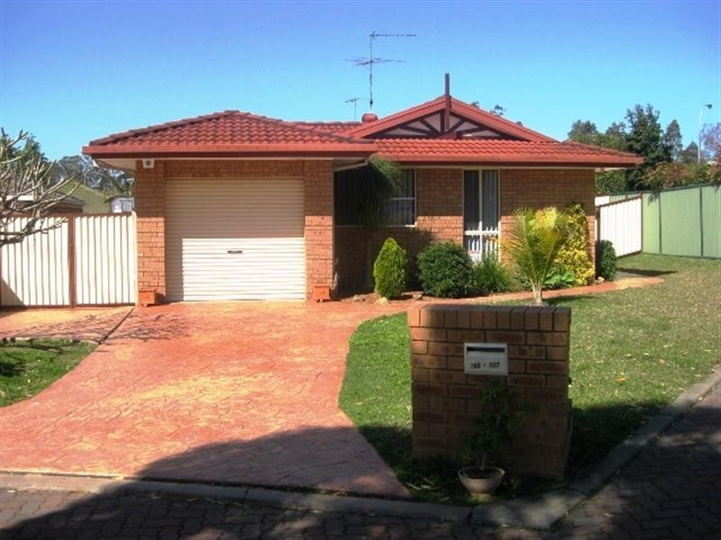 160-162 Cockateil Circuit, Green Valley NSW 2168