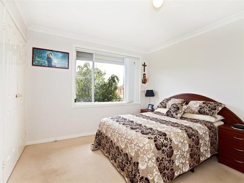28 Wallis Crescent, Cecil Hills NSW 2171