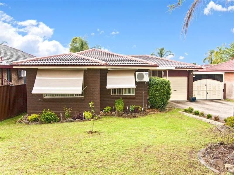 8 Gove Avenue, Green Valley NSW 2168
