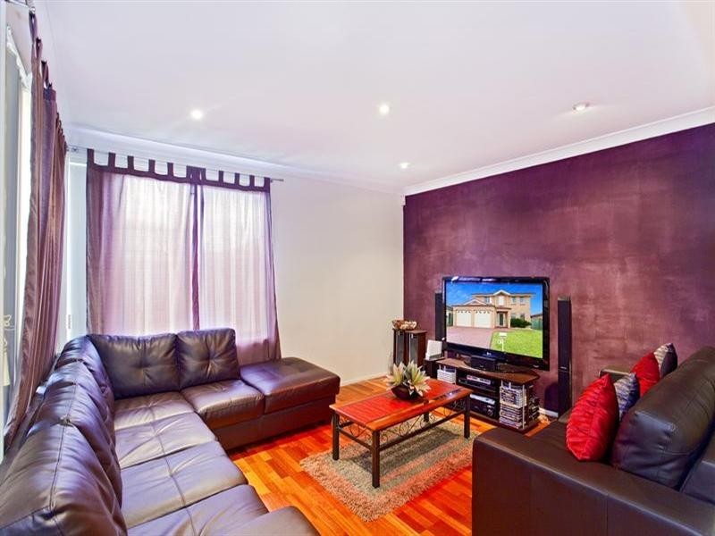 70 Rossini Drive, Hinchinbrook NSW 2168