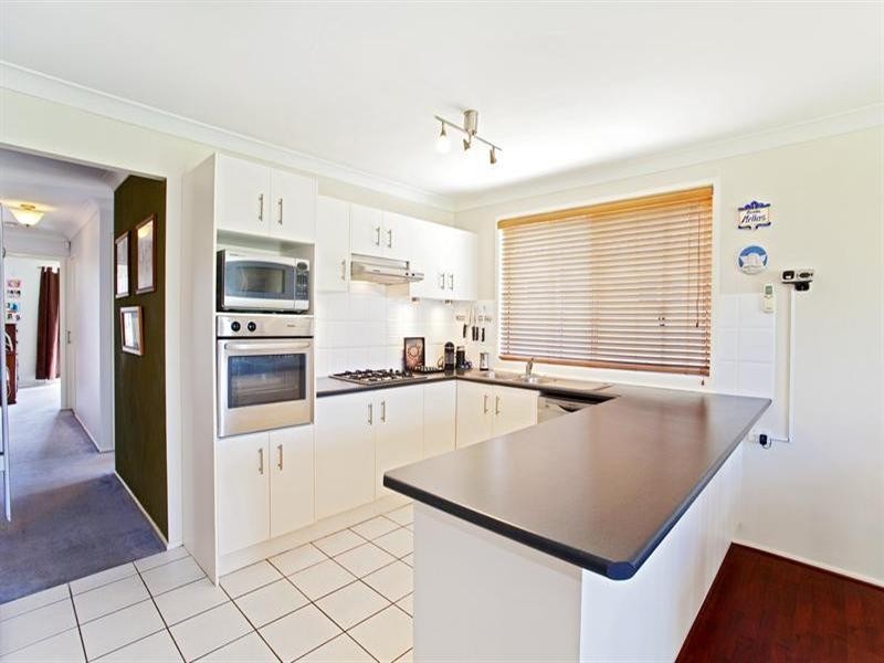 4 Lacepede Place, Hinchinbrook NSW 2168