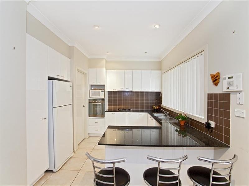 226 Carmichael Drive, West Hoxton NSW 2171