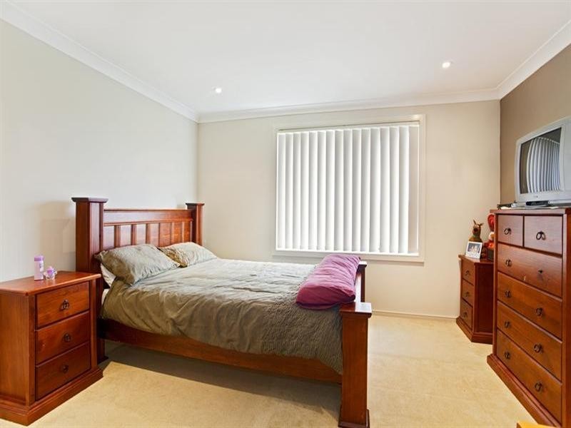 226 Carmichael Drive, West Hoxton NSW 2171