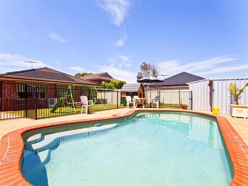 Hoxton Park NSW 2171