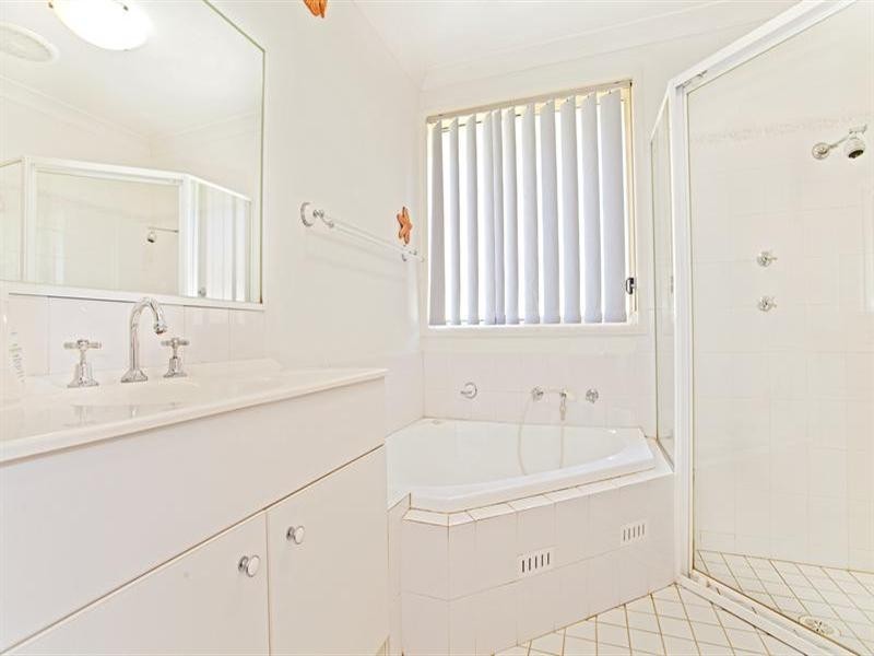 Hoxton Park NSW 2171